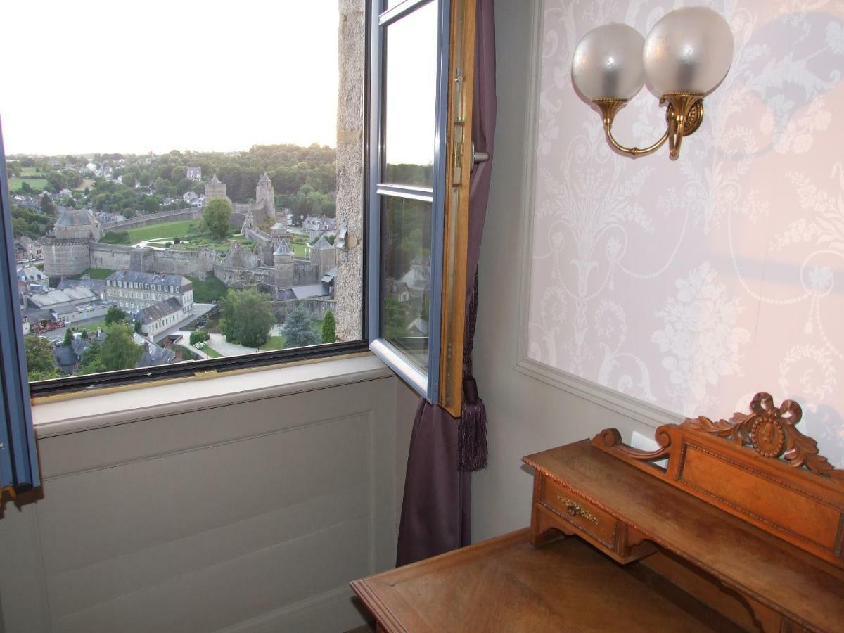 Hotel Particulier Le Mercier De Montigny -Une Nuit Sur Les Remparts- Fougères Екстериор снимка
